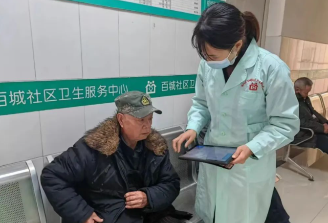 右江宣布告別家醫(yī)簽約紙質(zhì)工作模式，全面推廣漸健家醫(yī)工作站